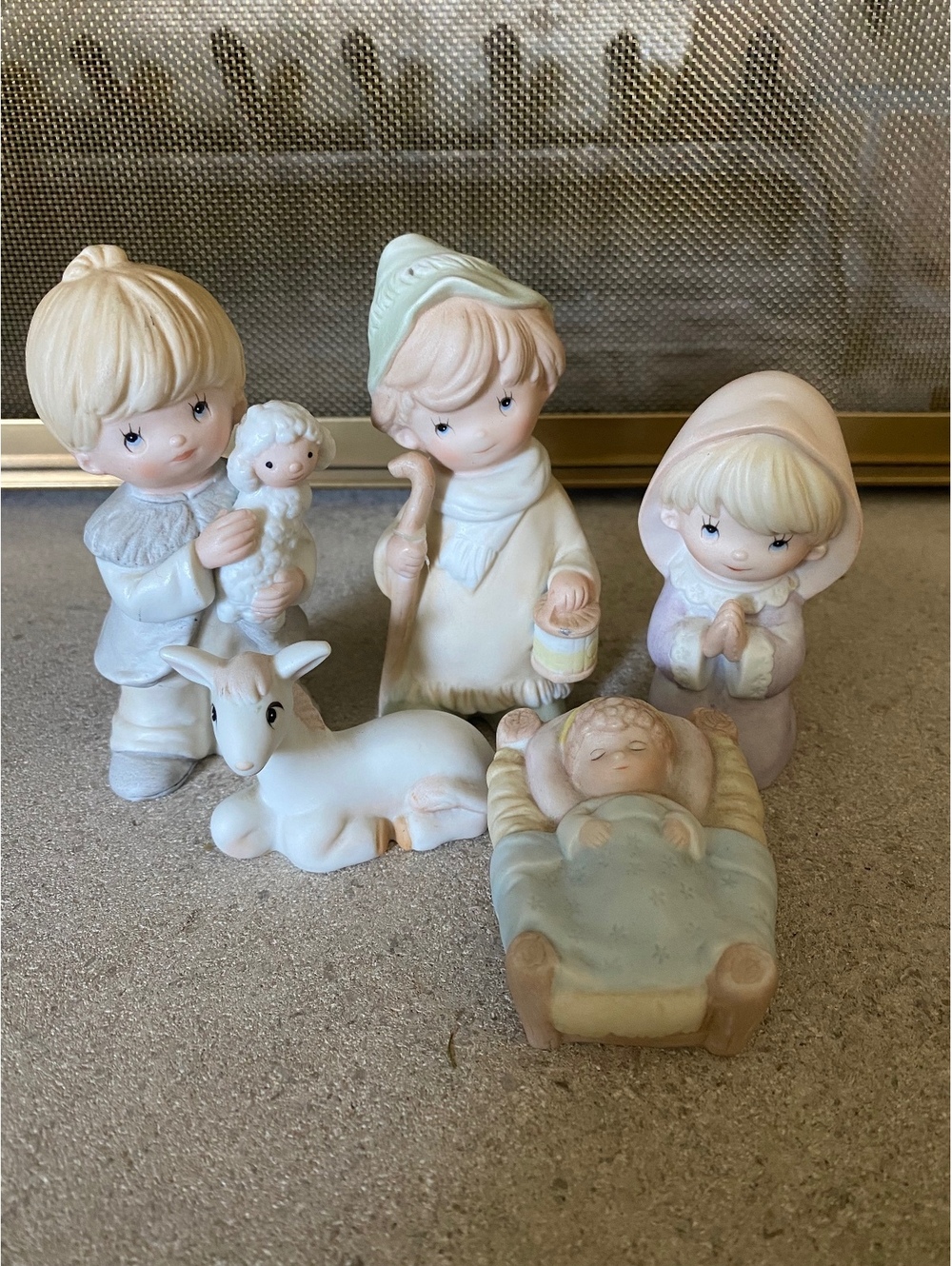 Porcelain Homco Childrens 5 piece vintage nativity set pastels 5502 holy family